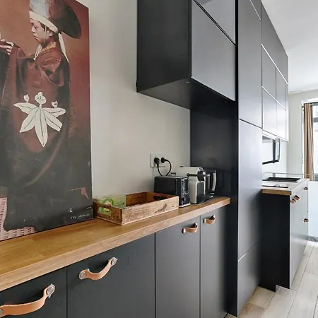 Montmartre Sacre Coeur Superb Duplex * باريس