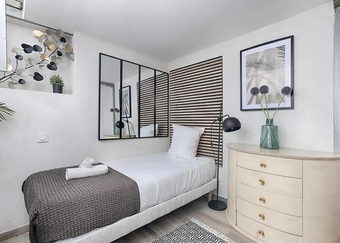 Apppartement En Duplex Montmatre Sacre Coeur Apartman Párizs