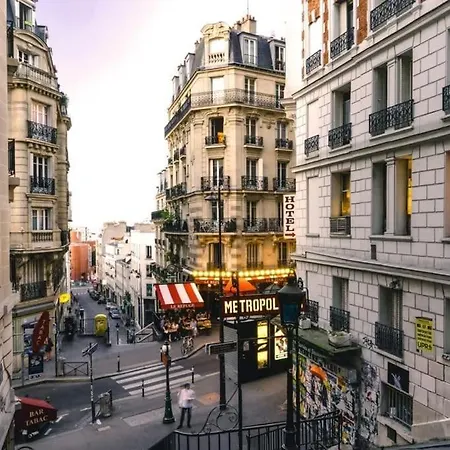 Montmartre Sacre Coeur Superb Duplex *